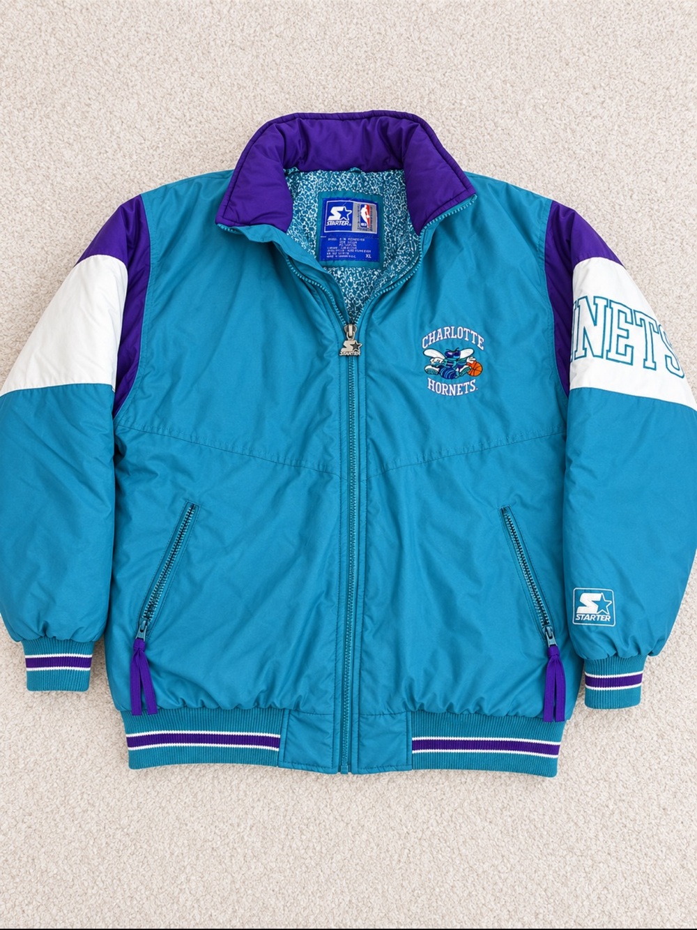 STARTER Charlotte Hornets Teal & Purple Men’s Puffer Jacket